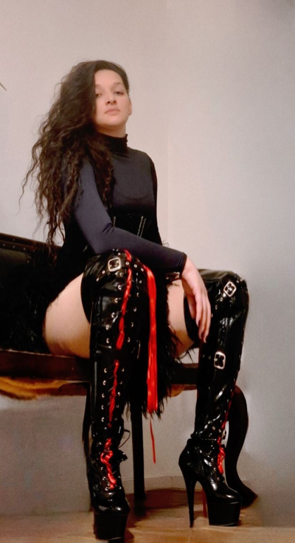 Mistress Jenny…muchos ya me conocen
