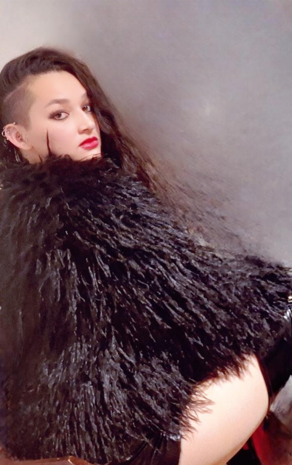 Mistress Jenny…muchos ya me conocen