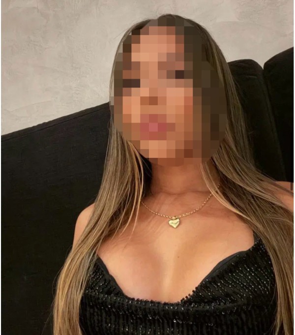 SCORT FETICHES CON GANA DE FIESTA