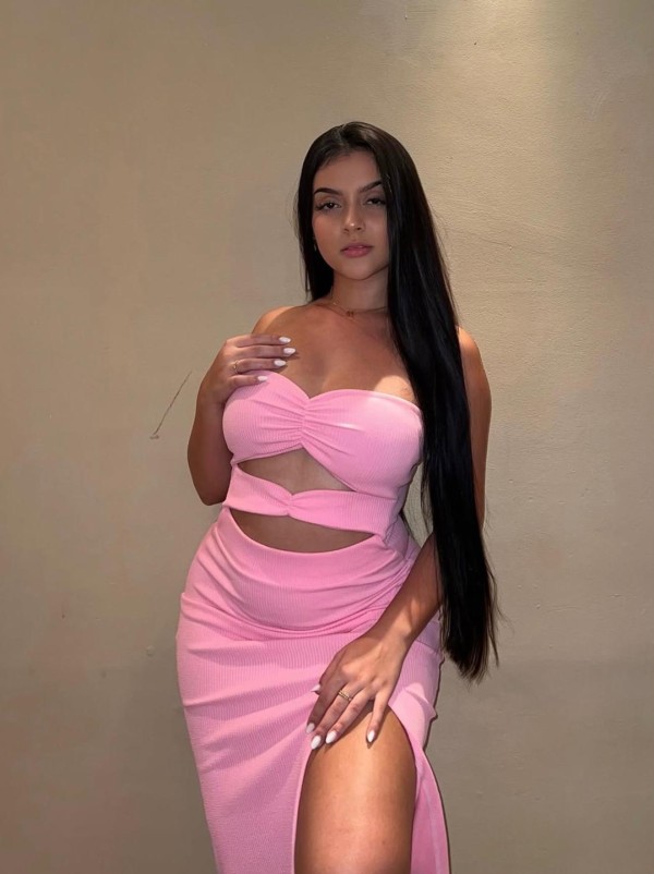 RICA COLOMBIANA EN JEREZ DE LA FRONTERA MUY COMPLACIENTE Y CACHOND