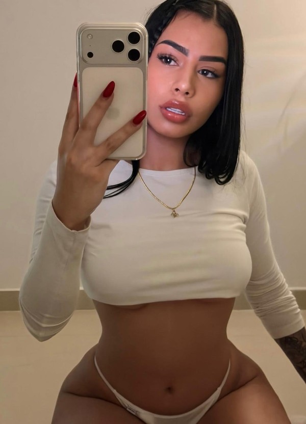 TENTACIÓN ARDIENTE CON MUCHA PASIÓN EN JEREZ DE LA FRONTERA