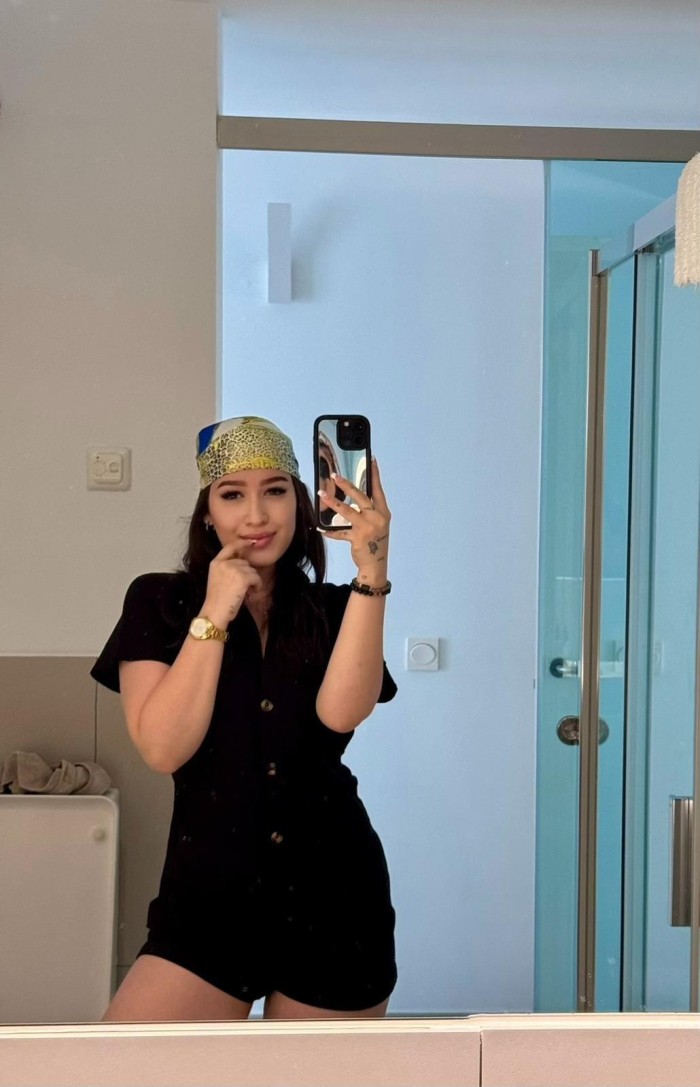 Colombiana fiestera 24 horas