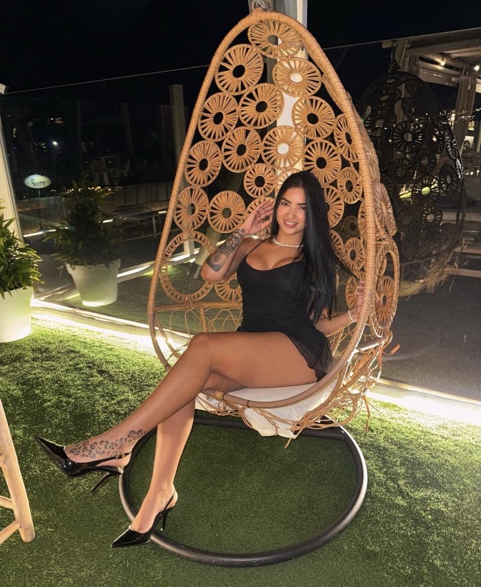 Scort premium con estándares de calidad..