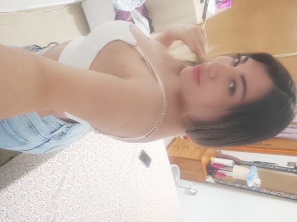 Kassandra trans voluptuosa femenina en CARTAGENA