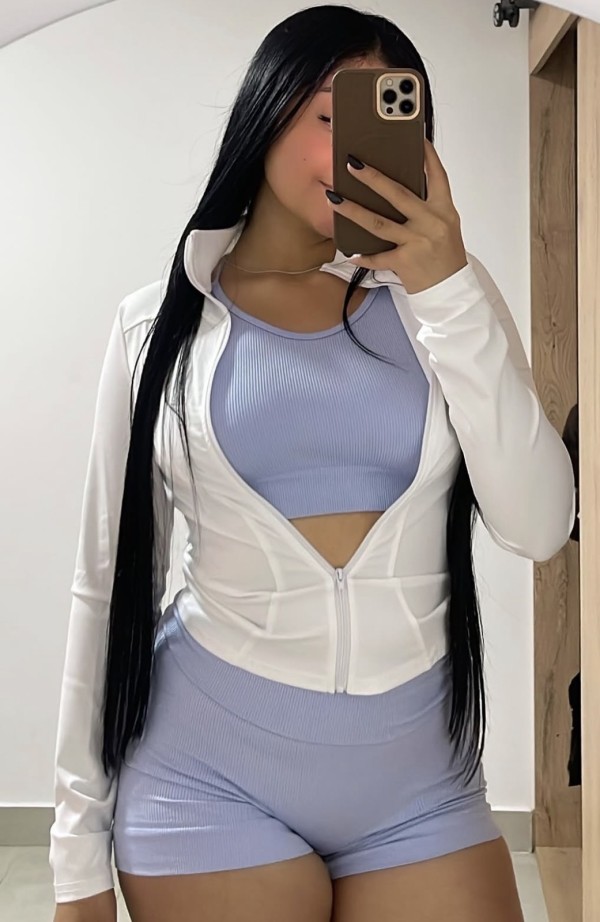 Jovencita 21 añitos