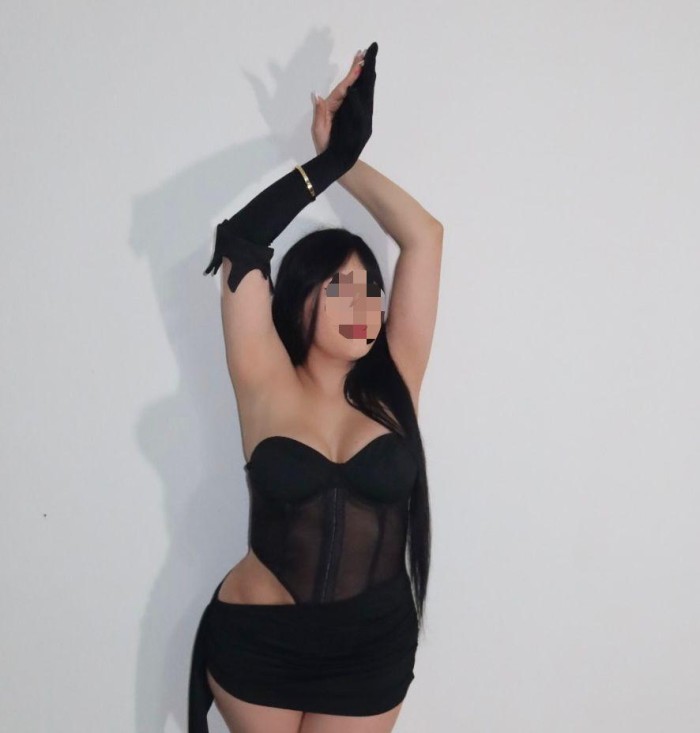 LATINA CALIENTE