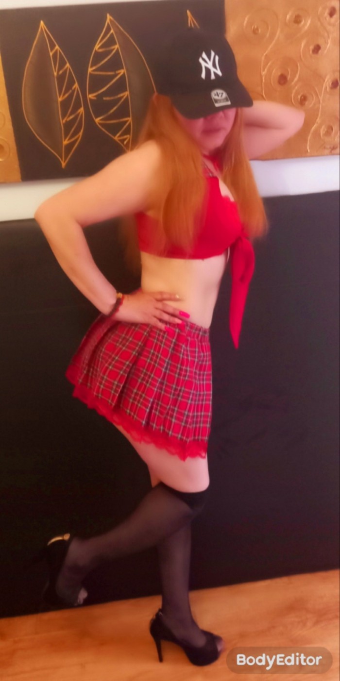 FIESTERA, CALIENTE Y MUY VICIOSA, LISTA 24/7