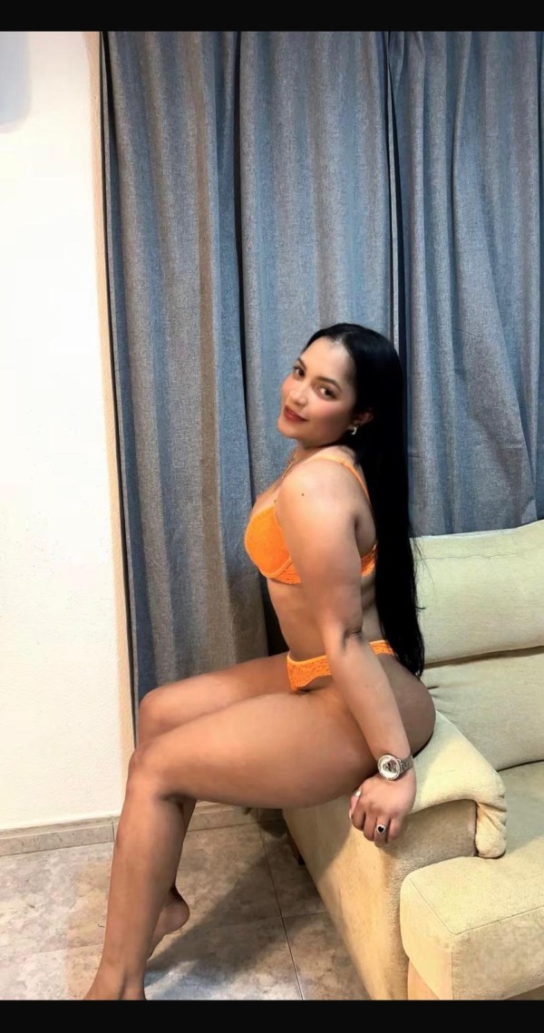 MI CUERPO VICIOSO PIDE POLLA