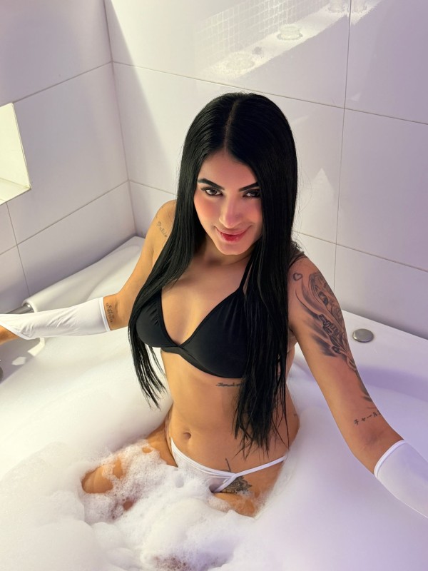 jovencita NUEVA EN TU ZONA Koral