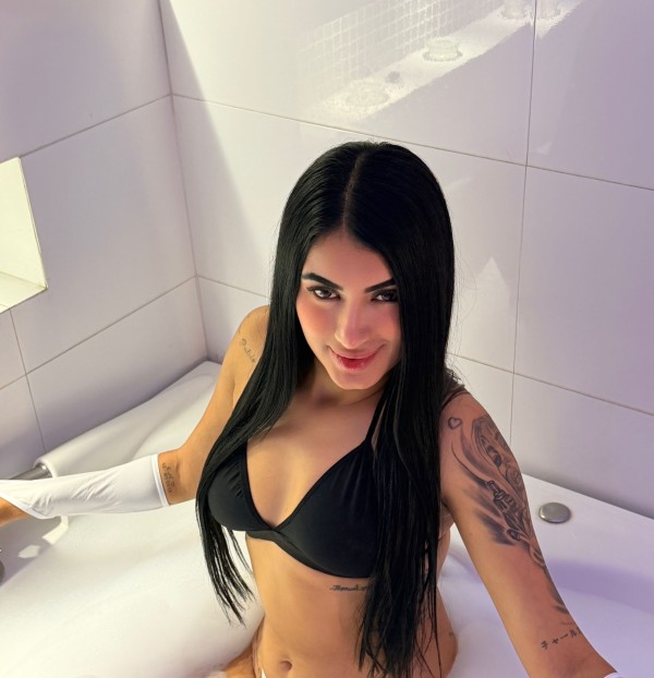 Hermosa y cachonda koral NOVEDAD