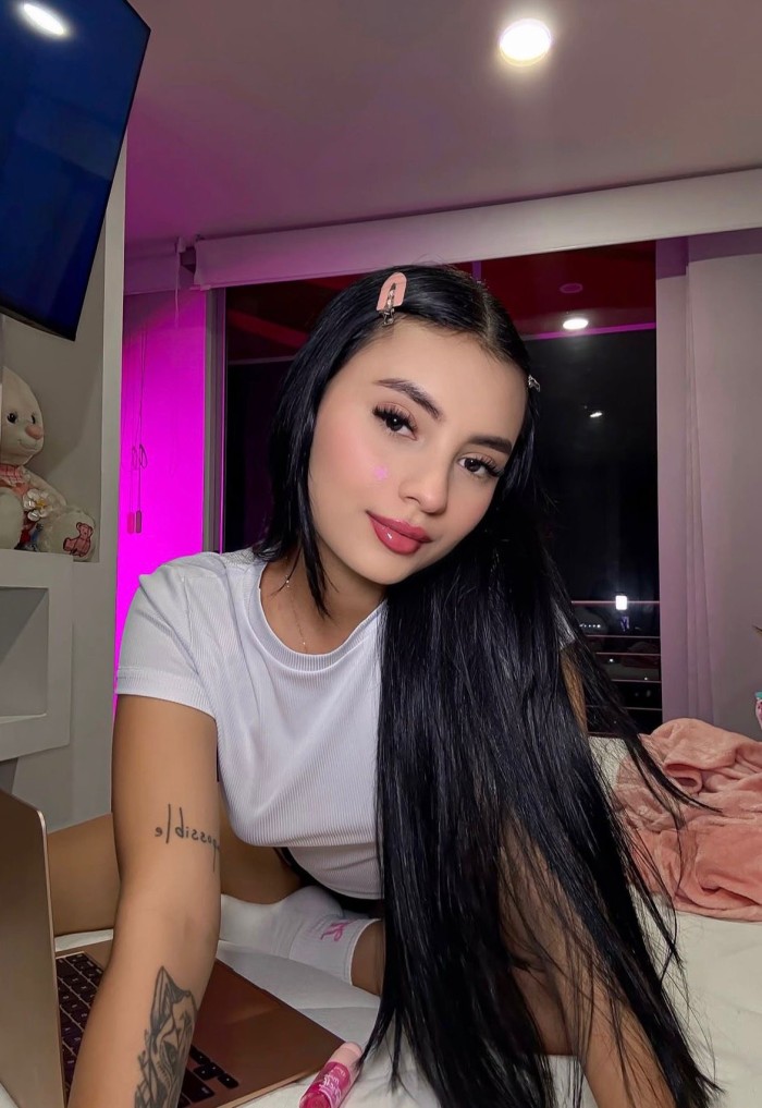 Colombiana muy guapa y decidida