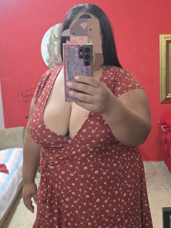 Madura gorda ama de casa calentita EN MARBELLA