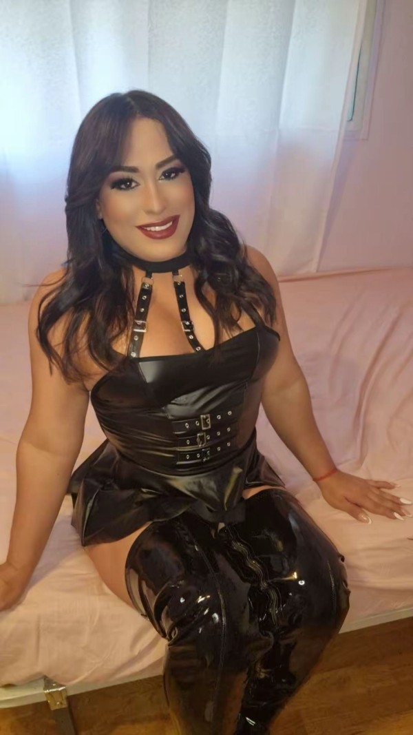 Llamame q lo q aremos ni por la mente te pasa