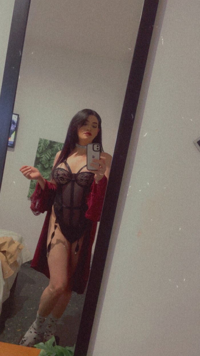 vianka en madrid recién llegada fiestera