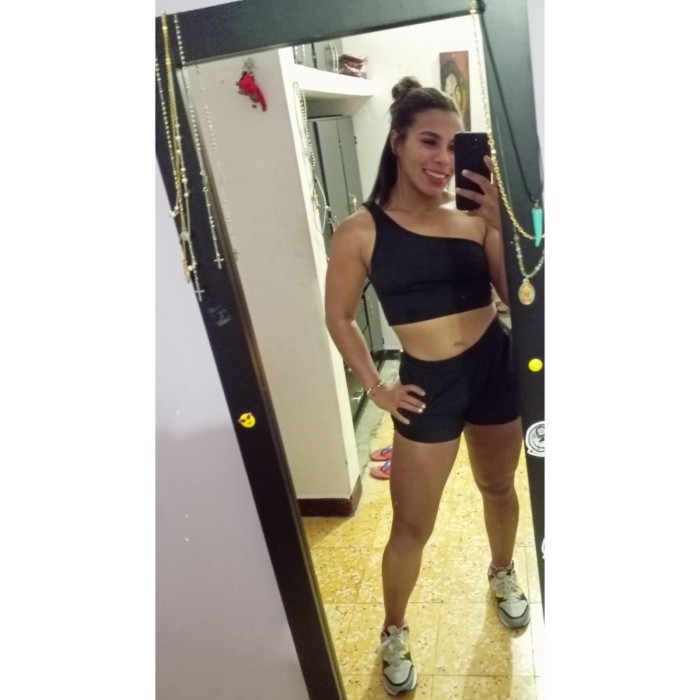 DOMICILIO, OFERTAS ESPECIALES VARIAS CHICAS