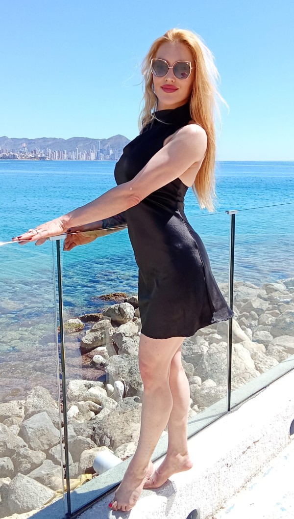 Chica divertida y simpática lo pasaremos bien.