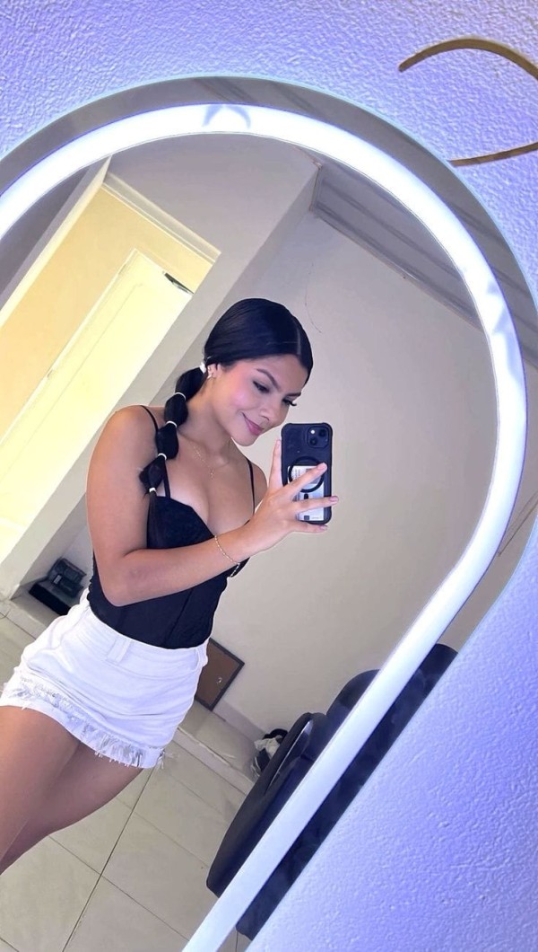 encantadora joven sexy particular morbosa enrrollada ven conoceme