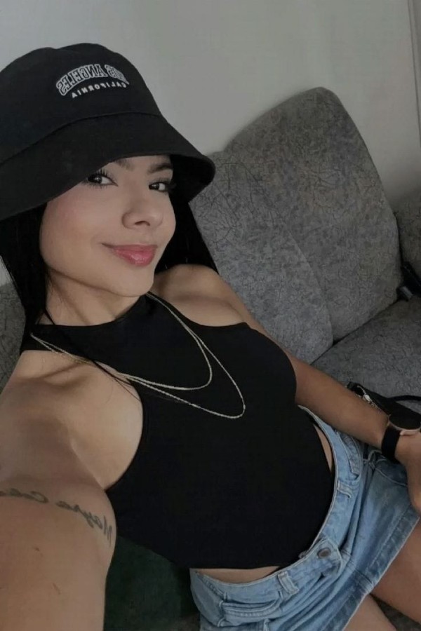encantadora joven sexy particular morbosa enrrollada ven conoceme