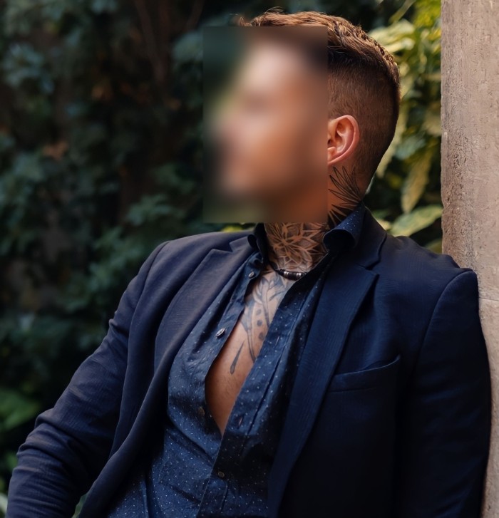 GIGOLÓ Y ACOMPAÑANTE SOLO PARA MUJERES