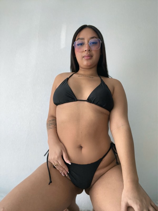 Bomba sexy recién llegada