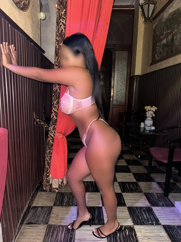 ISABELLA COLOMBIANA CACHONDA