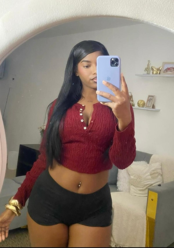 CHICA MASAJISTA DIVERTIDA Y SEXY CON FINAL FELIZ