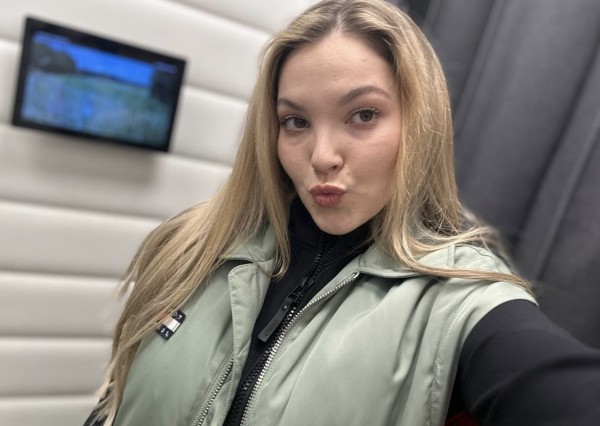 EMMA NUEVA CHICA UCRANIANA