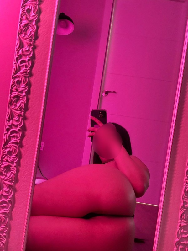 SOFIA DE REGRESO EN BENIDORM SUPER IMPLICADA