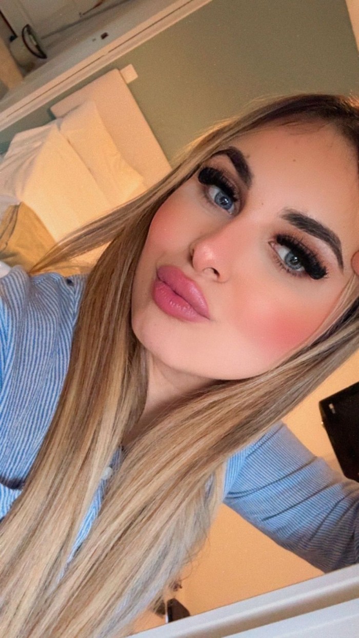 CARLA UN ENCUENTRO CON ENCANTO 662439974