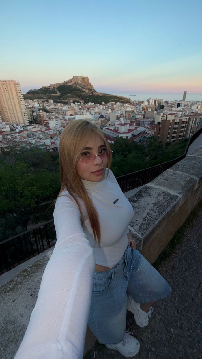 Tu colombiana caliente no esperes más
