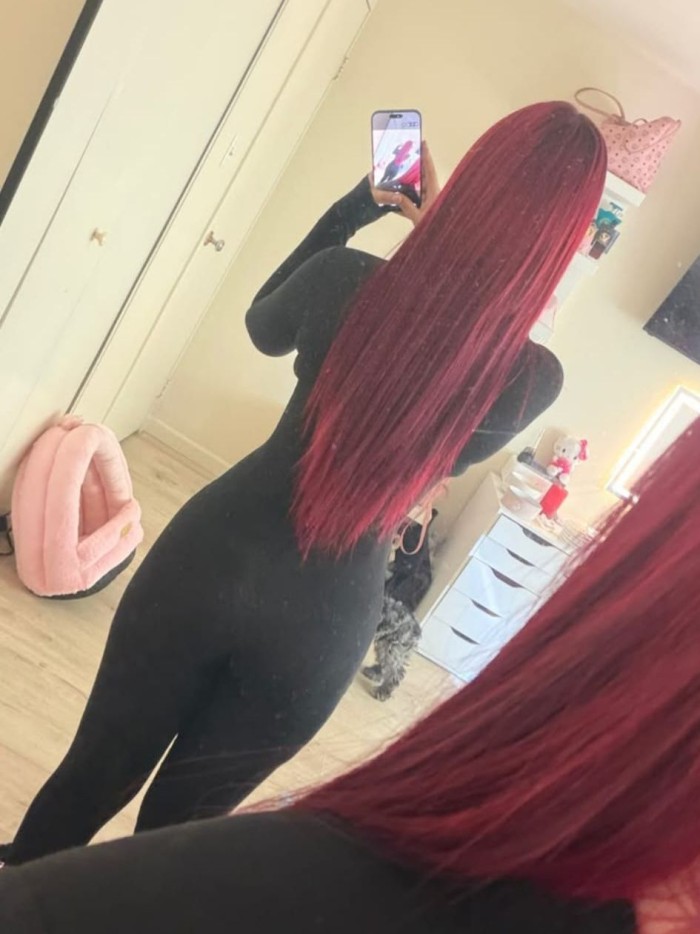 PELIRROJA PARAGUAYA GUAPÍSIMA RECIÉN LLEGADA 24H