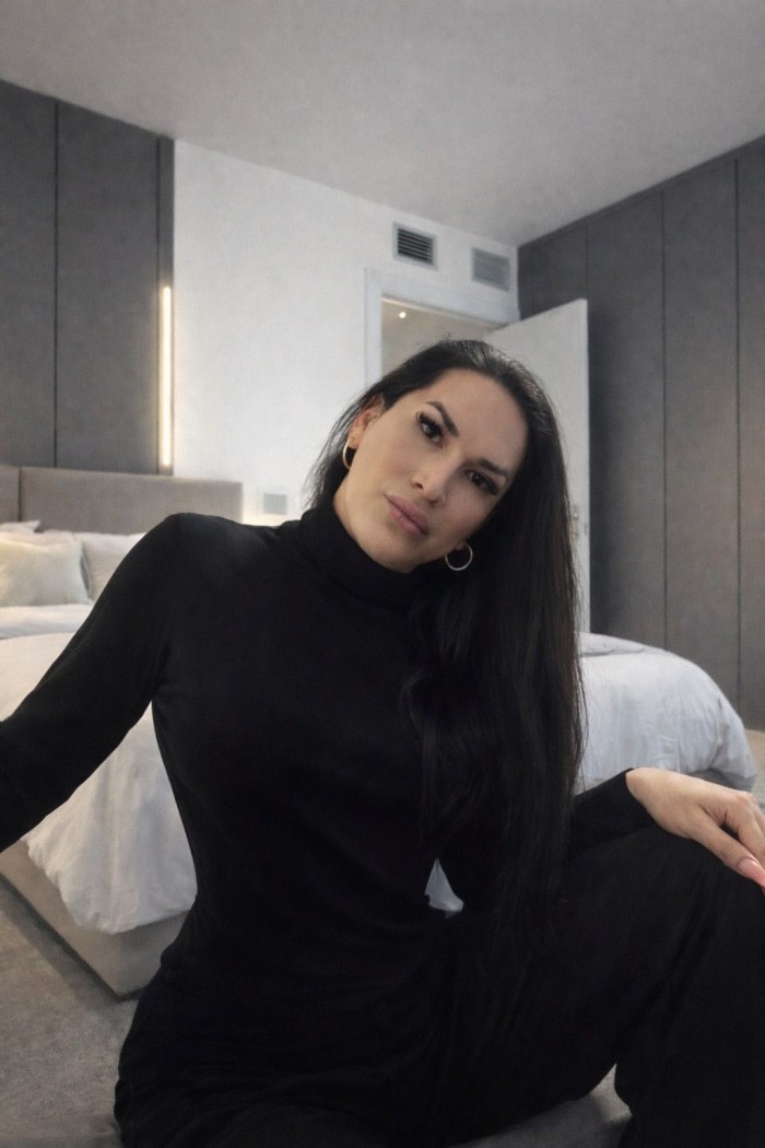 ESTOY EN PUERTO BANUS!! BELA TRANS ELEGANTE FIESTERA! PURO LUJO 24H