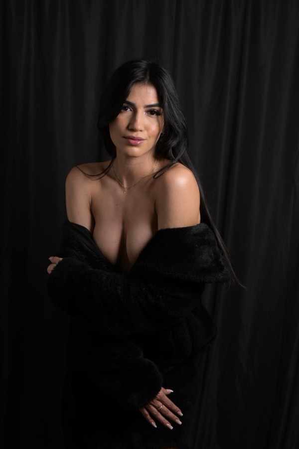 Niki – Venezolana Acompañante de Lujo en Ibiza