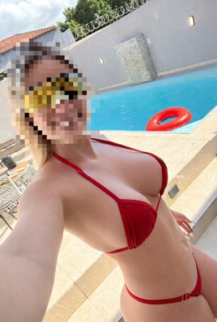 ¡cuerpo escultural, fogosa y muy cachonda!