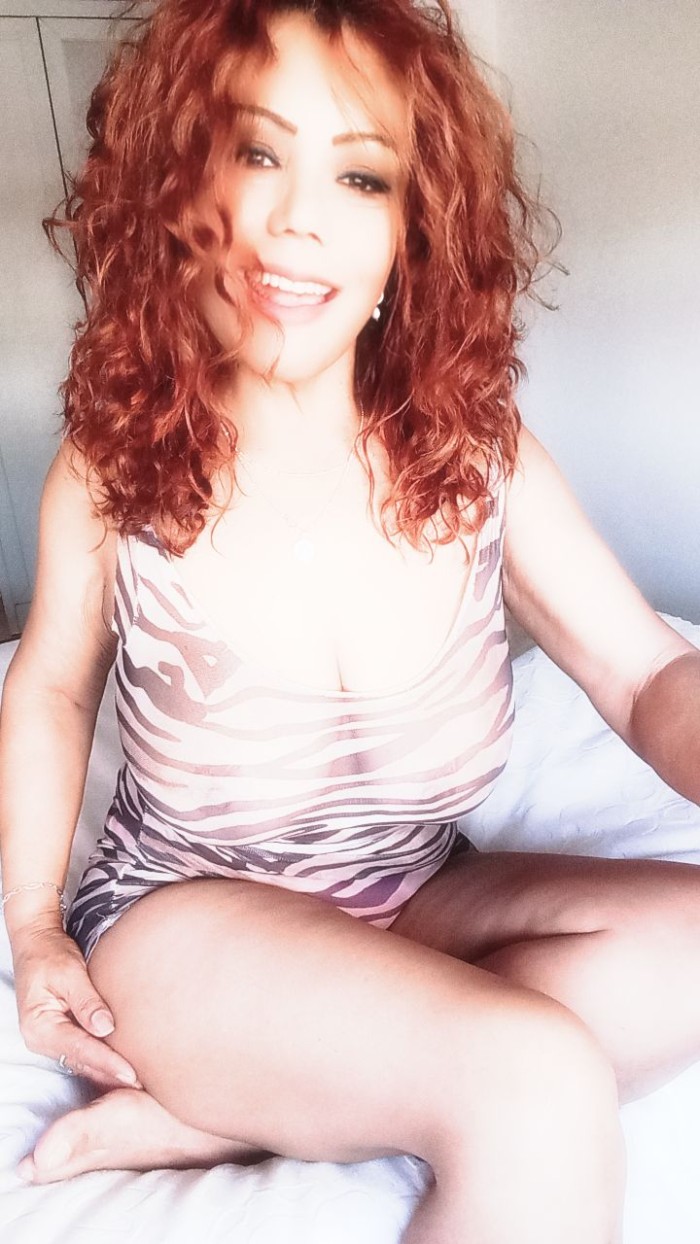 MADURITA ESPAÑOLA CANARIA GUAPISIMA ESTRENO 24H