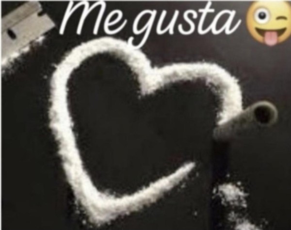 Besos con lengua caricias
