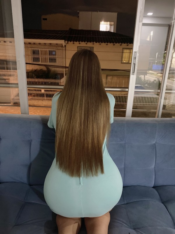 VICIOSA-FIESTERA.FRANCÉS ENSALIVADITO TIPO PORNO XXX
