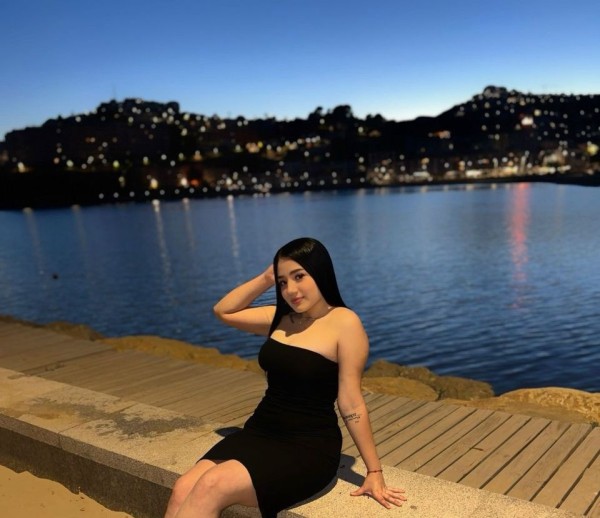 TU FIESTERA SIN LIMITES JOVENCITA CACHONDA EN ELDA