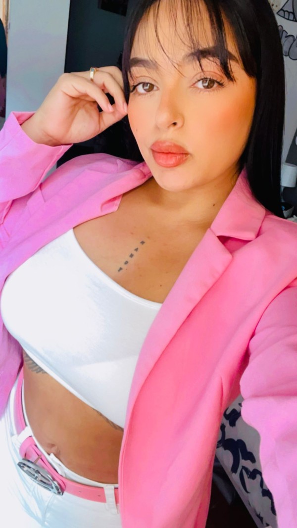 COLOMBIANA FOGOSA EXTROVERTIDA FIESTERA CAÑERA
