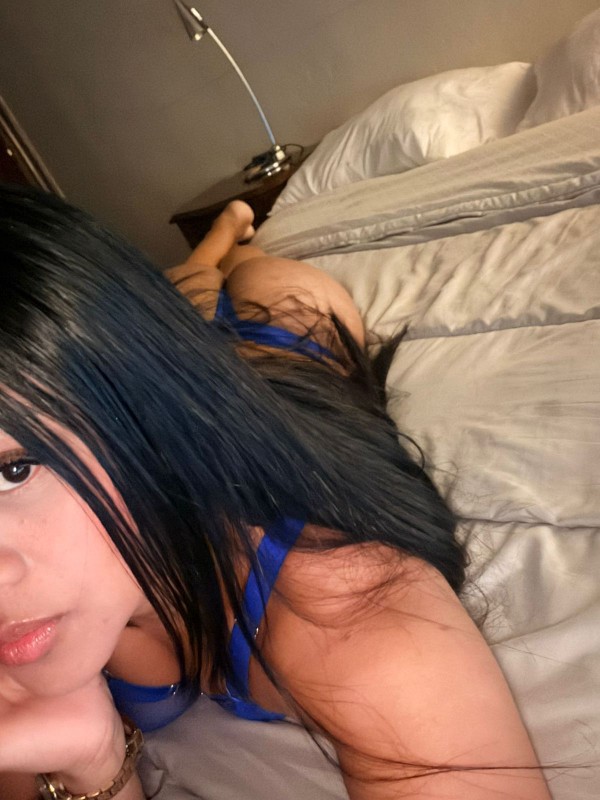 DAYANA MULATA , LATINA RECIEN LLEGADA FETICHERA.