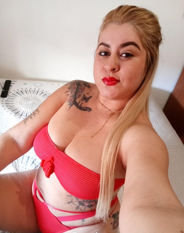 RUBIA EXPLOSIVA COLOMBIANA CURVY 33 AÑOS NOVEDAD