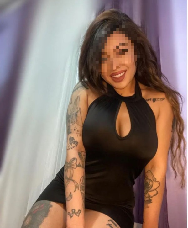 Amanda jovencita implicada