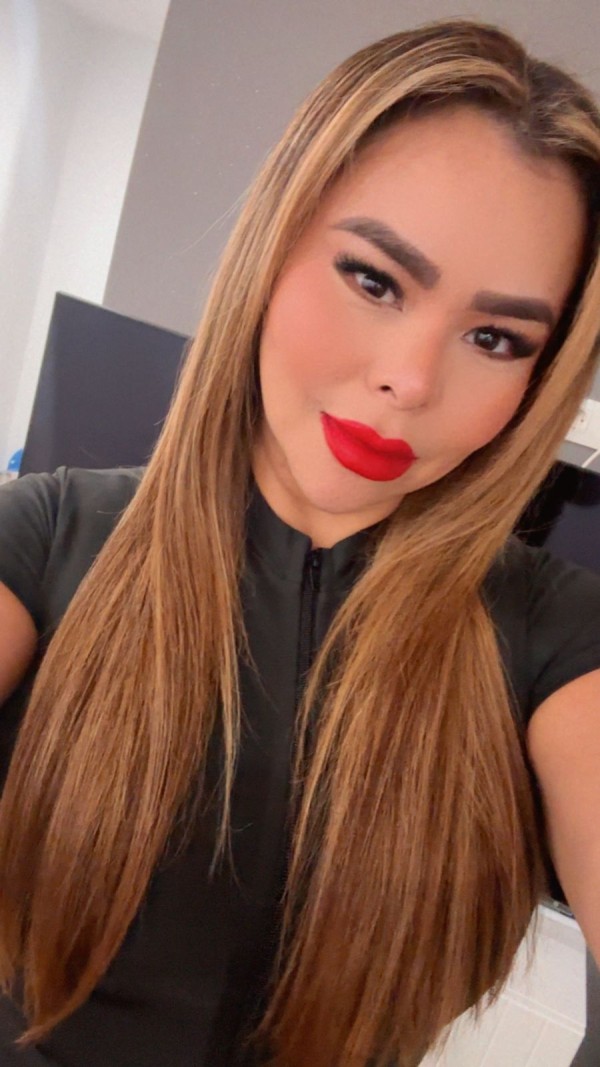ATRACTIVA Y MUY SEDUCTORA EN PUERTO DEL CARMEN