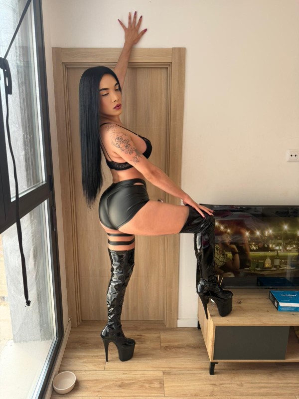 HOLA SOY TAMARA TRANS COLOMBIANA SUPER COMPLACIEN