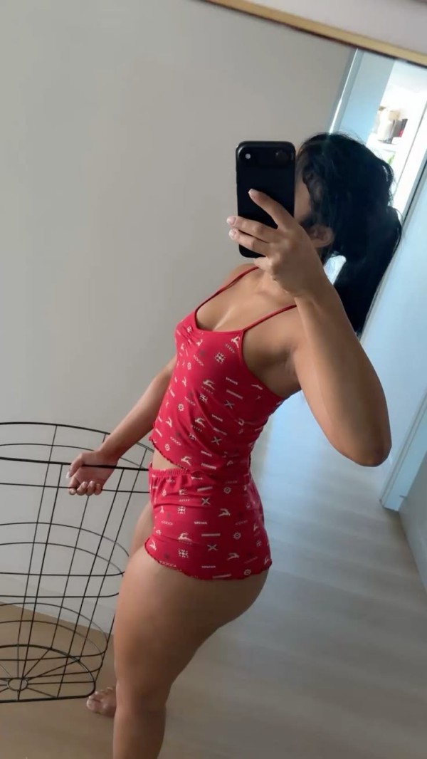 Novedad! Naty tremenda Morenaza VIP