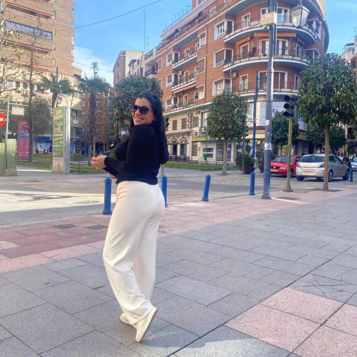 JOVENCITA PARAGUAYA GUAPISIMA 25 AÑOS NOVEDAD 24H