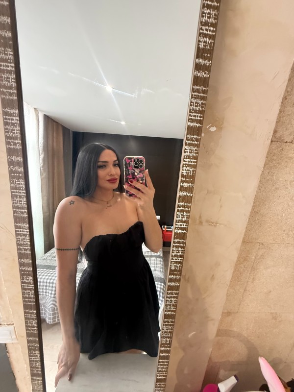 Colombiana paisa femenina cañera
