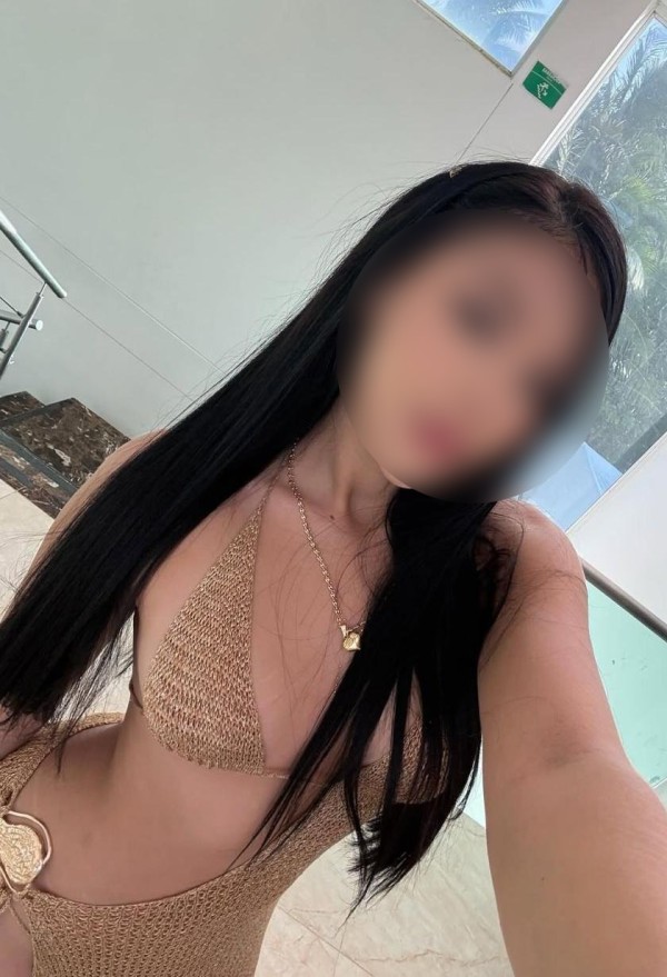 678732938 Stefany REINA TRAVIESA Y JUGUETONA AMOR