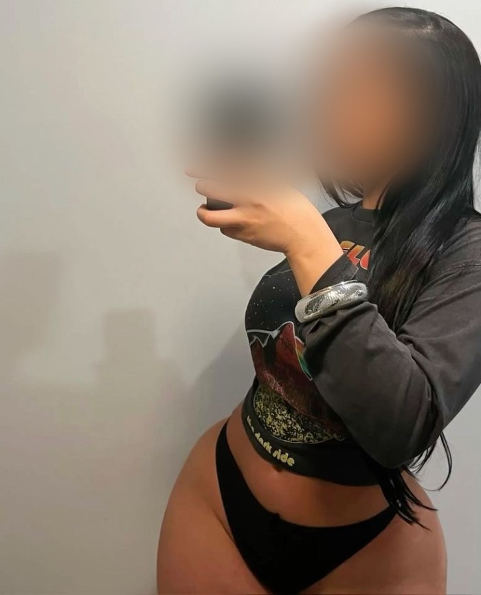 614930784 Graciela DIOSA JUGUETONA EN SAN ISIDRO