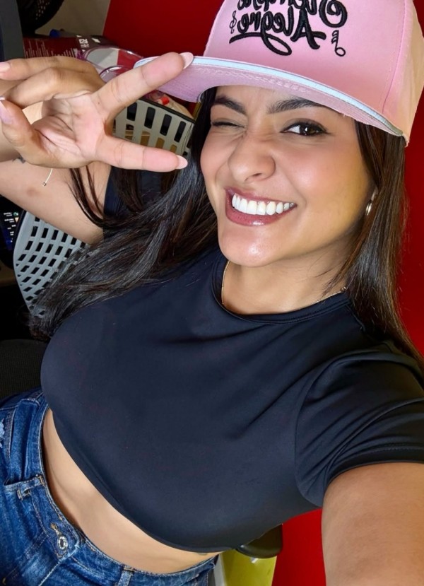 Trato de novios caliente estoy mojadita me correre en tu boca